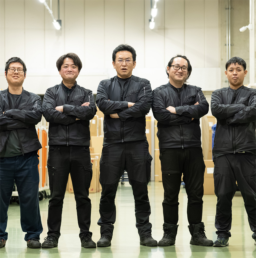 [写真]従業員集合写真